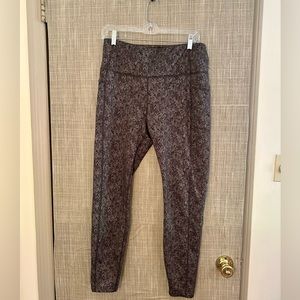Mondetta Grey Pattern Leggings